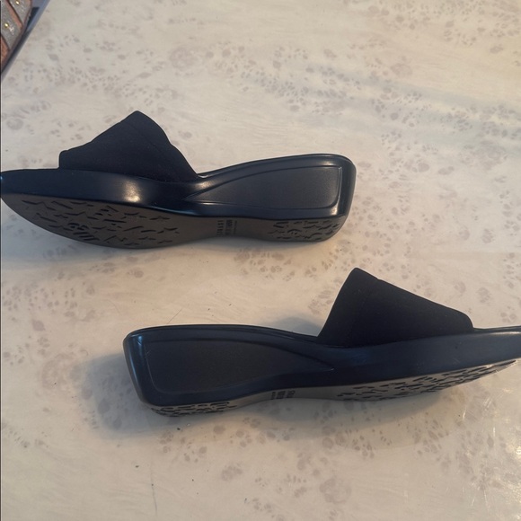Stuart Weitzman Black Wedge Slide Sandals Size 7 1/2 - Picture 5 of 7